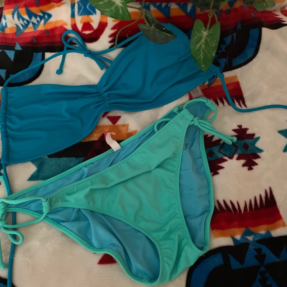 Victoria secret - Picture 2 of 3